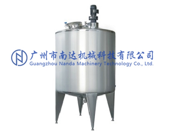 2000L單層調(diào)配罐 2000L單層調(diào)配罐